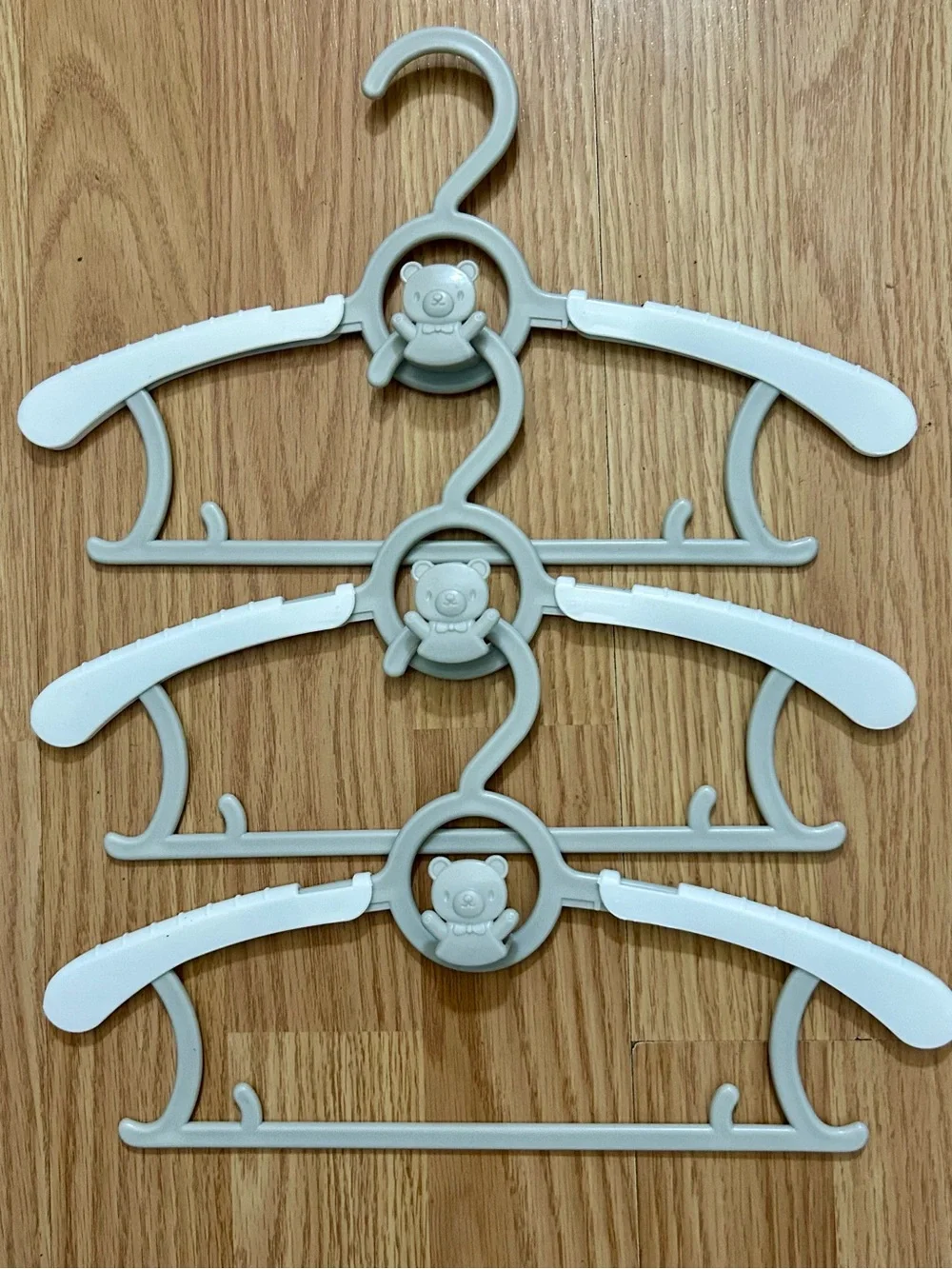 49 Pc Baby Clothes Hangers w/Bear Adjustable Interlocking Infant Kid Child